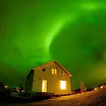 Old House - Check In Breathe Out Stronstad i Vesteralen