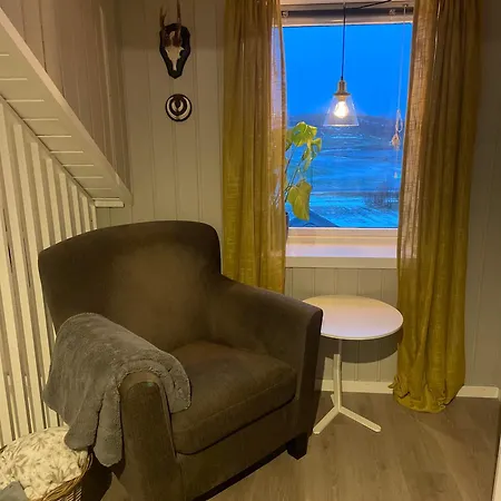 Old House - Check In Breathe Out Casa vacanze Stronstad i Vesteralen