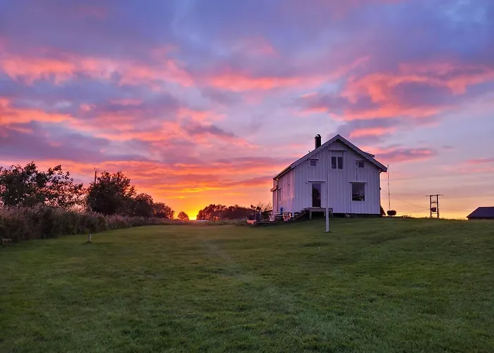 Old House - Check In Breathe Out Semesterbostad *