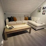 Old House - Check In Breathe Out Semesterbostad Stronstad i Vesteralen