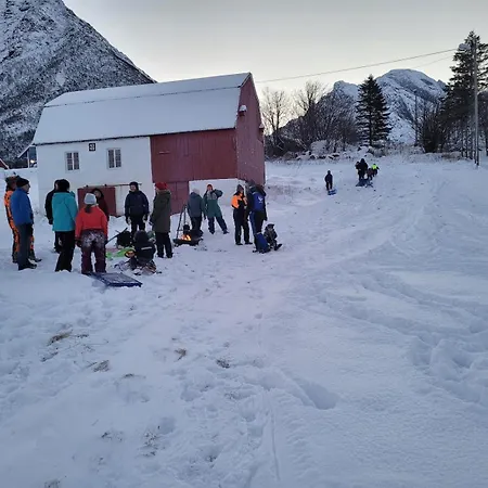 Old House - Check In Breathe Out Semesterbostad